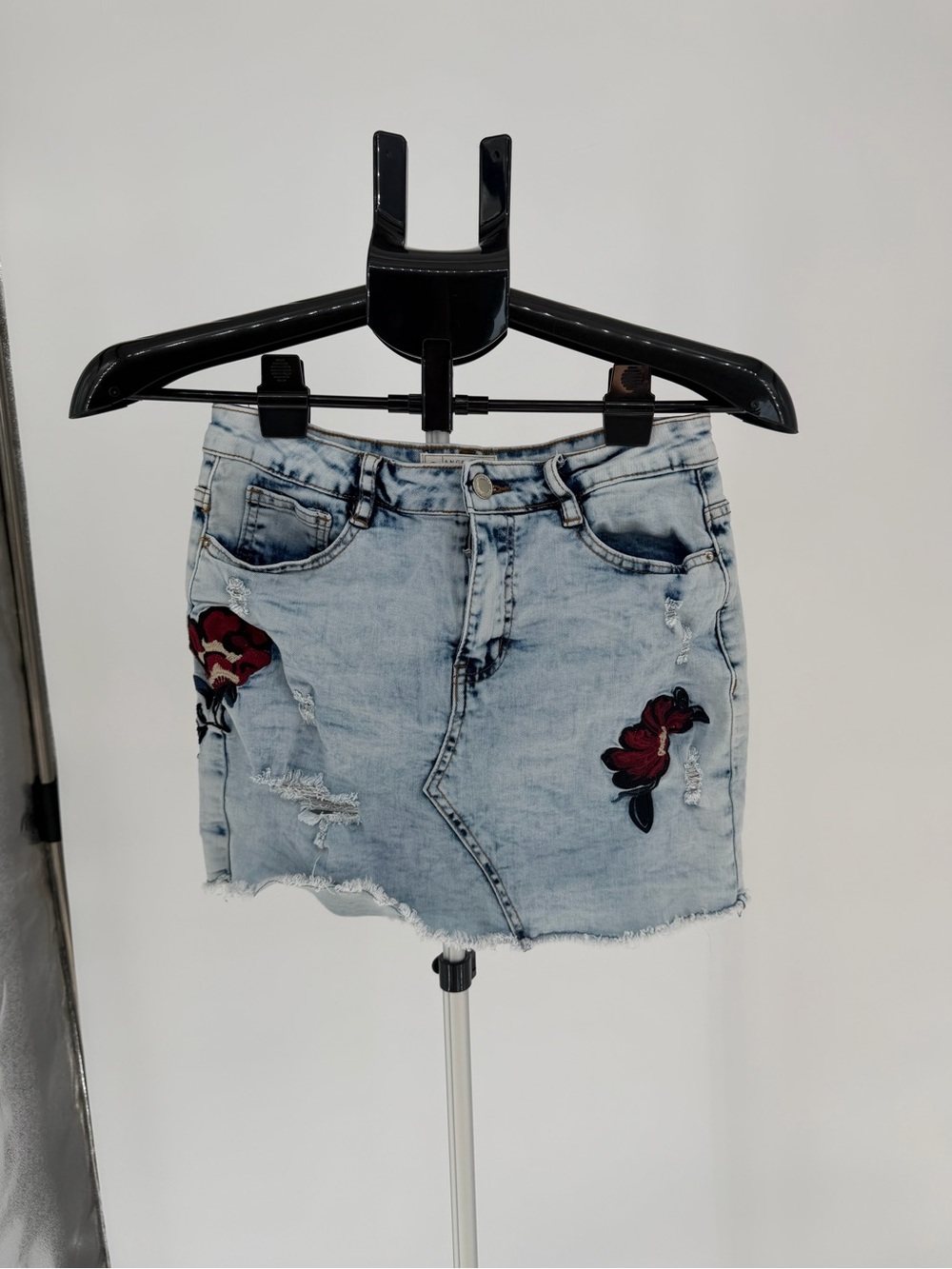 Angel Kiss Light Wash Denim Mini Skirt with Red Rose Appliqués 28 waist